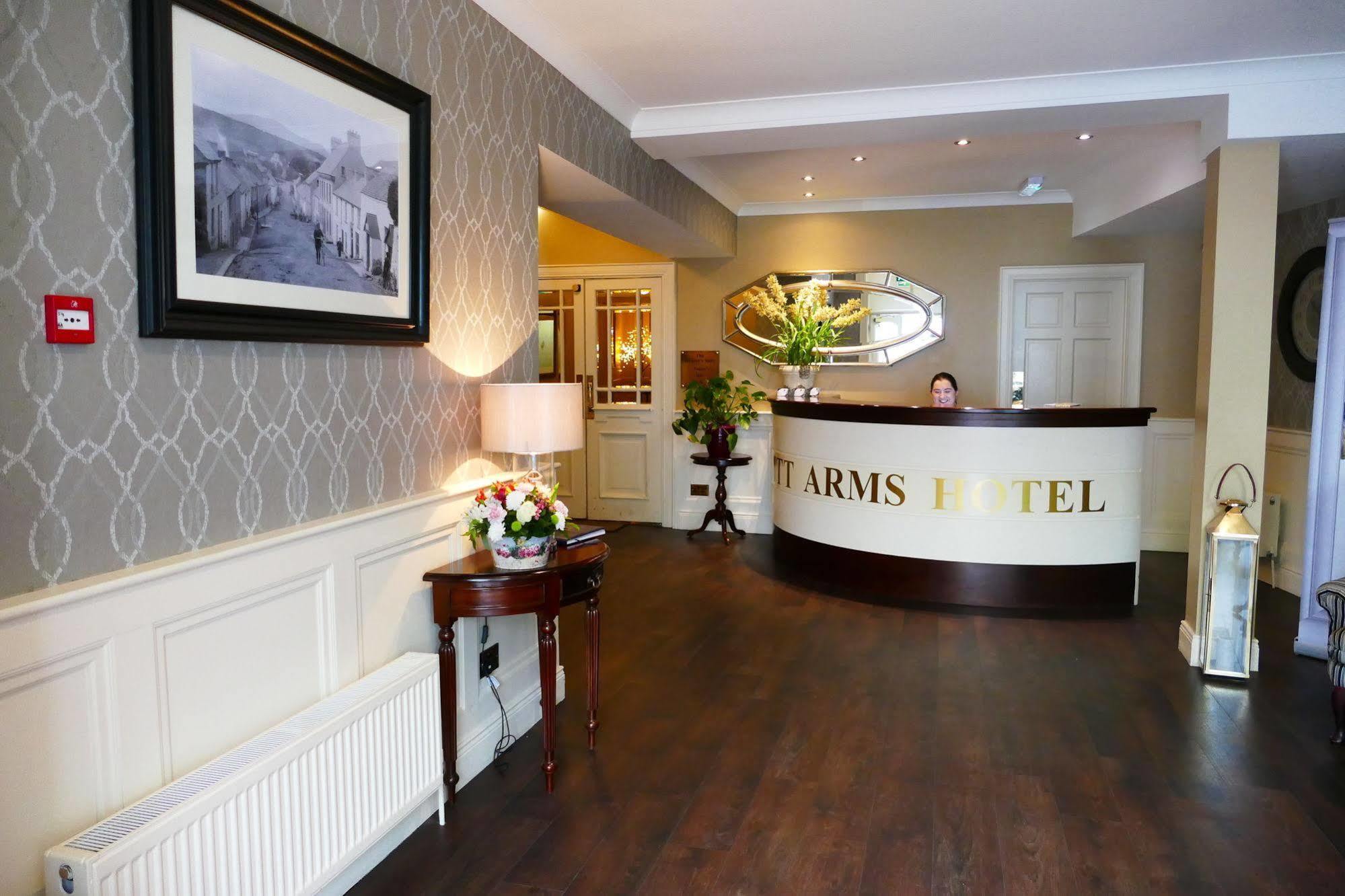 Nesbitt Arms Boutique Hotel Ardara Eksteriør billede
